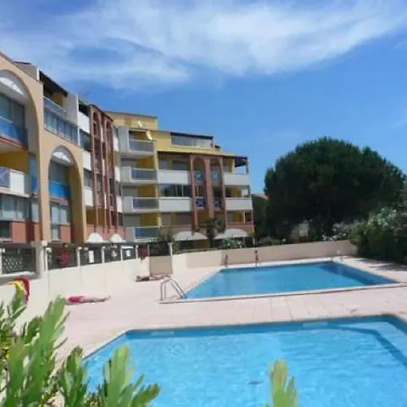 One-Bedroom Apartment With Sea View 99 شقة